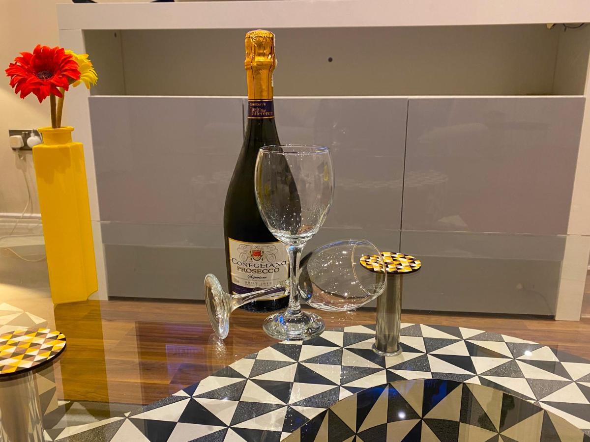 Deluxe High Street Apartment Canterbury Luaran gambar